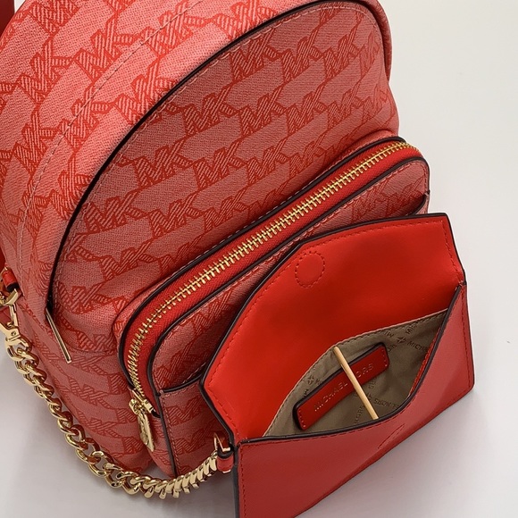 MICHAEL KORS DARK DARK SANGRIA SIGNATURE
Maisie Extra-Small Logo 2-in-1 Backpack - Picture 6 of 16
